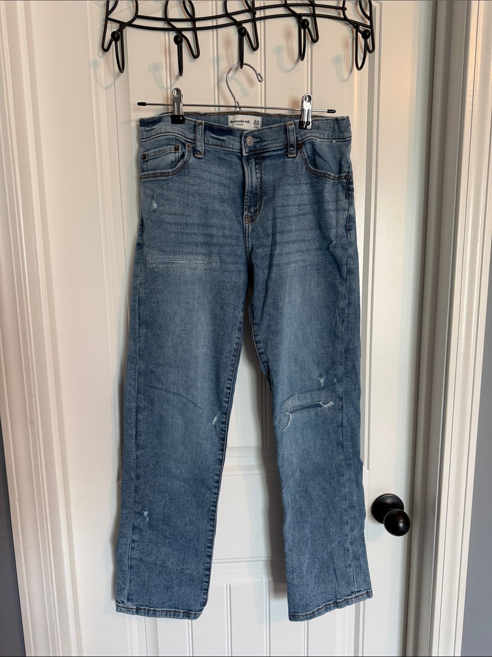 Boys 15/16 Abercrombie kids light blue distressed straight-leg jeans EUC
